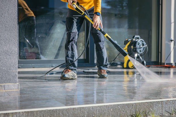 Best Patio and Deck Pressure Washing  in Broadview, IL